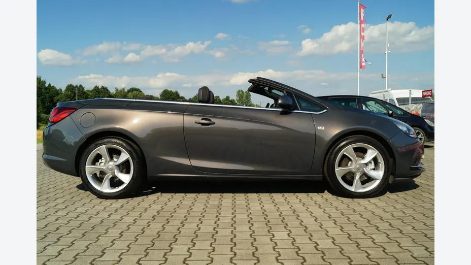 OPEL Cascada -