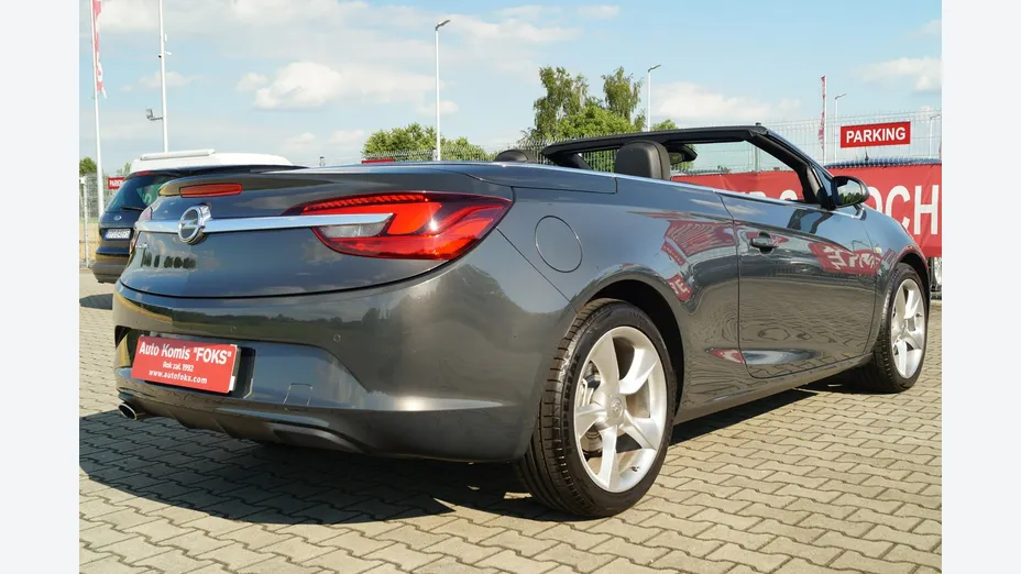 OPEL Cascada -