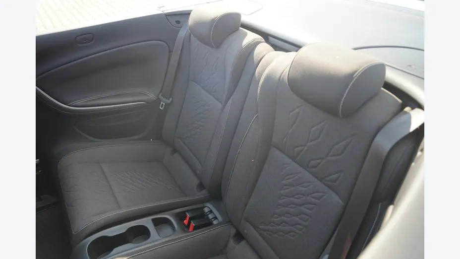 OPEL Cascada -