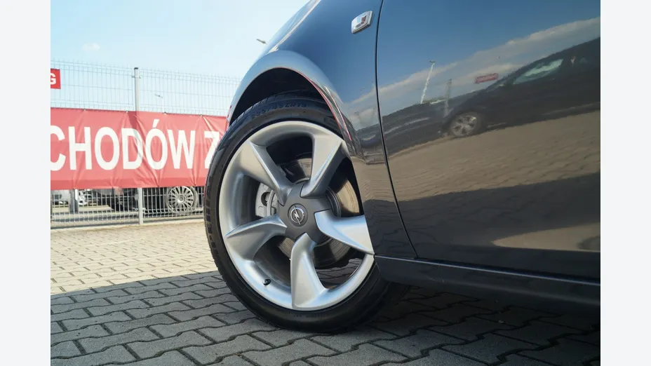 OPEL Cascada -