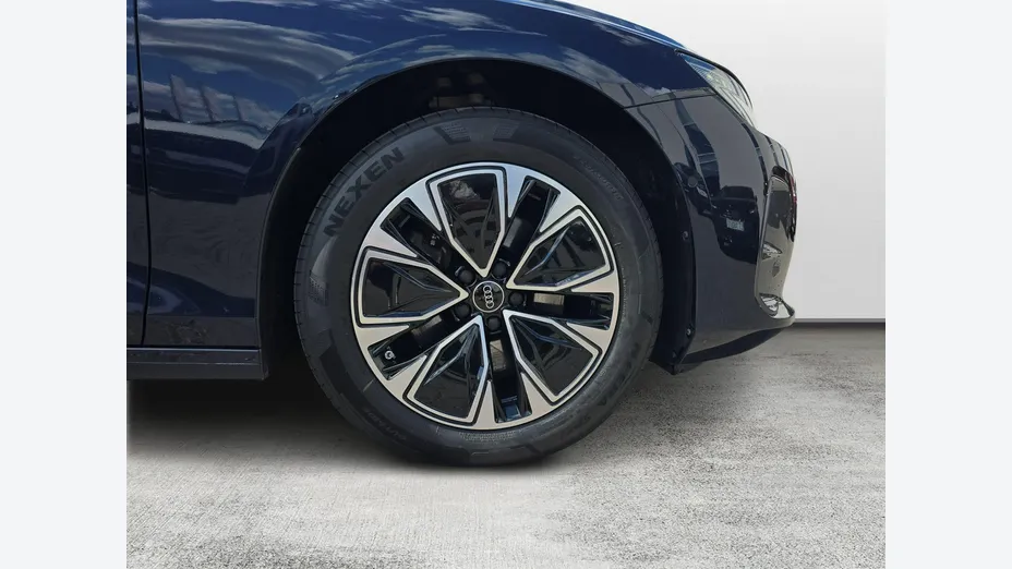 AUDI A6 -