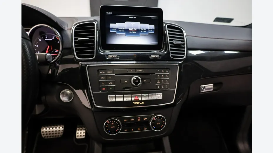 MERCEDES-BENZ GLE -