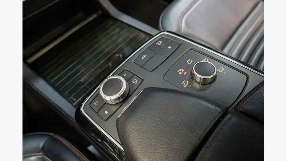 MERCEDES-BENZ GLE -