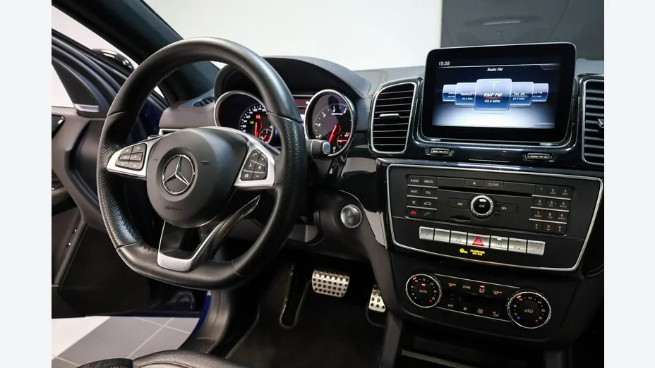 MERCEDES-BENZ GLE -