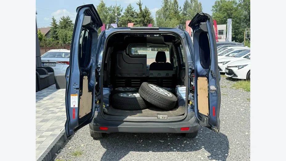 FORD Transit Courier -