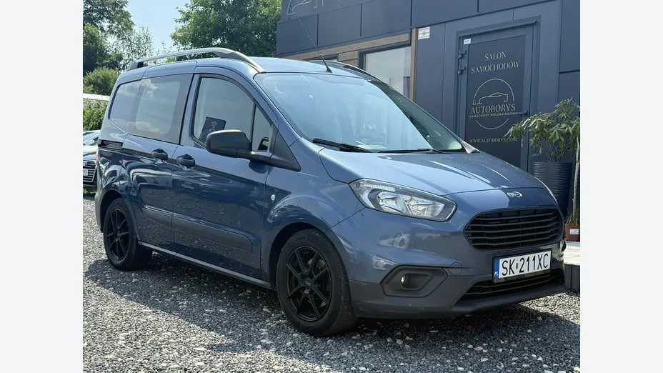 FORD Transit Courier -