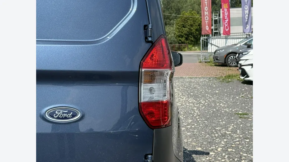 FORD Transit Courier -