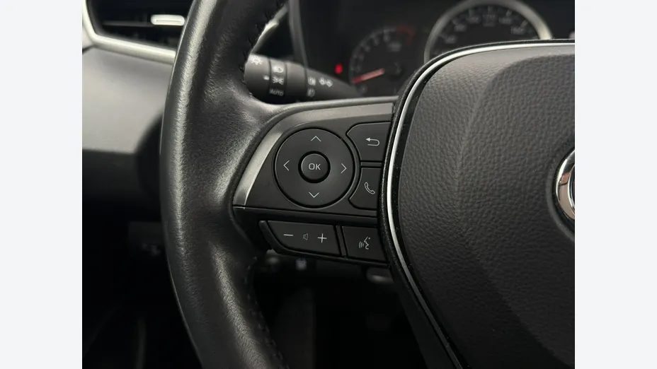 TOYOTA Corolla -