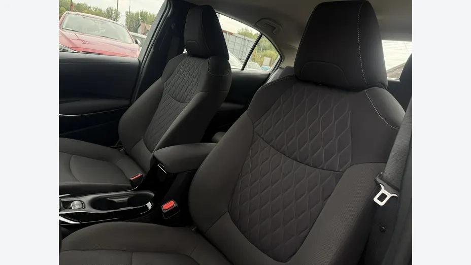 TOYOTA Corolla -
