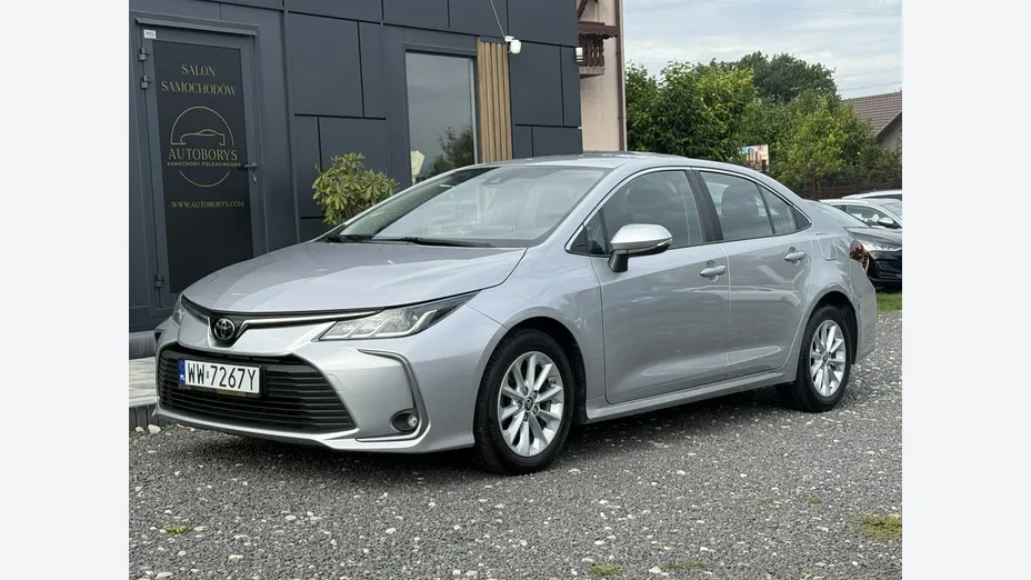 TOYOTA Corolla -