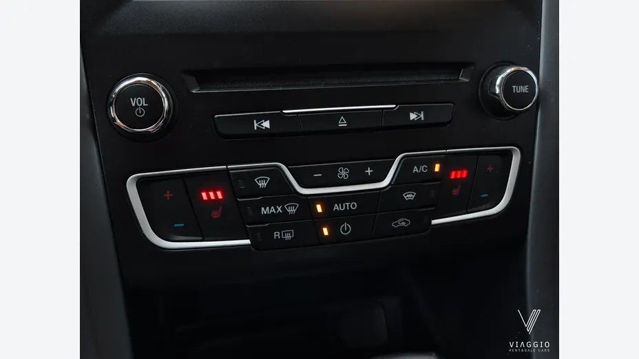 FORD Mondeo -