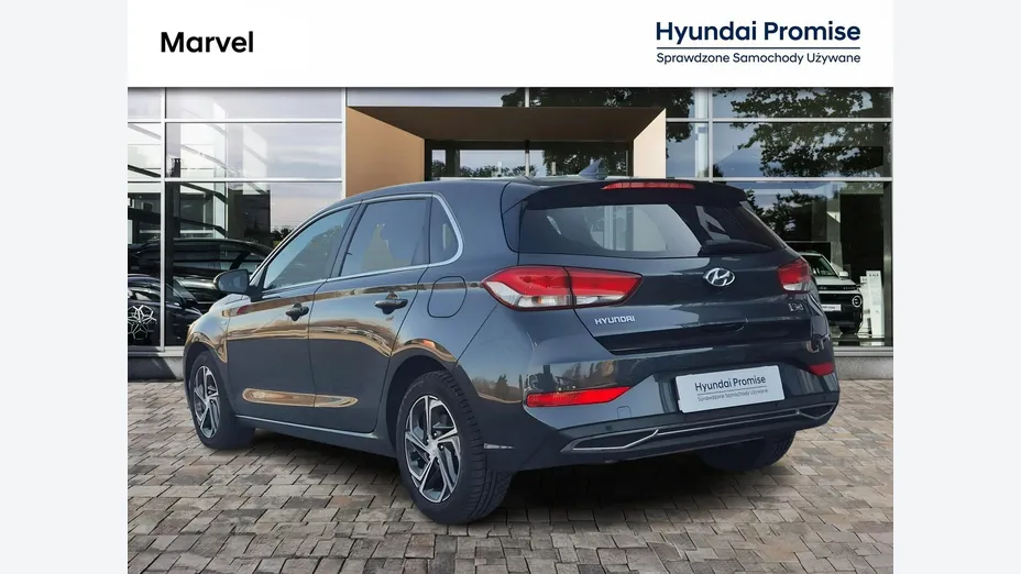HYUNDAI i30 -