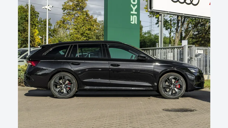 SKODA Octavia -