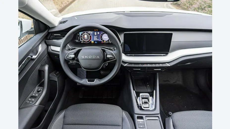 SKODA Octavia -