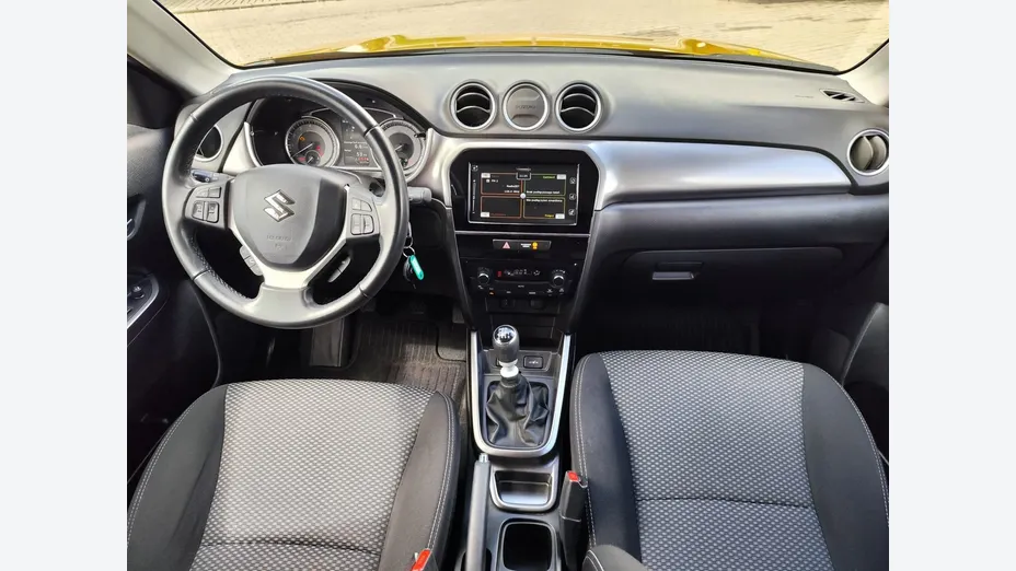 SUZUKI Vitara -