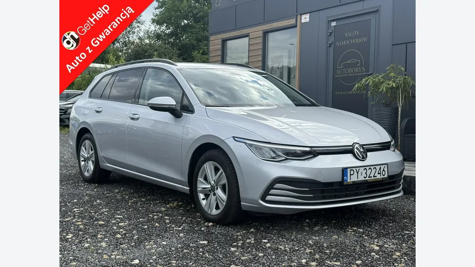 VOLKSWAGEN Golf -