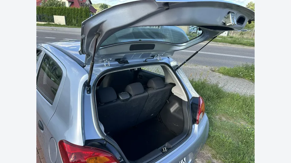 MITSUBISHI Space Star -