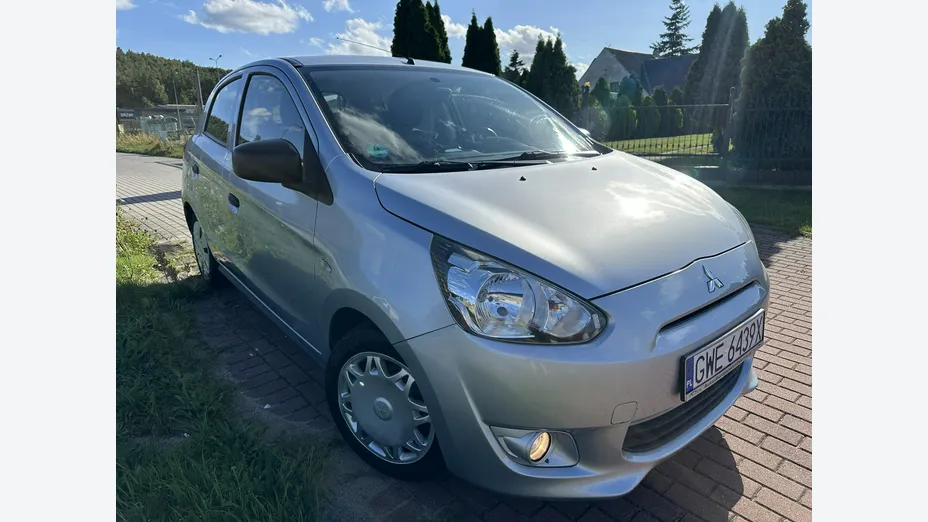MITSUBISHI Space Star -
