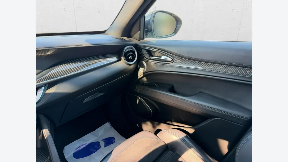 ALFA ROMEO Stelvio -