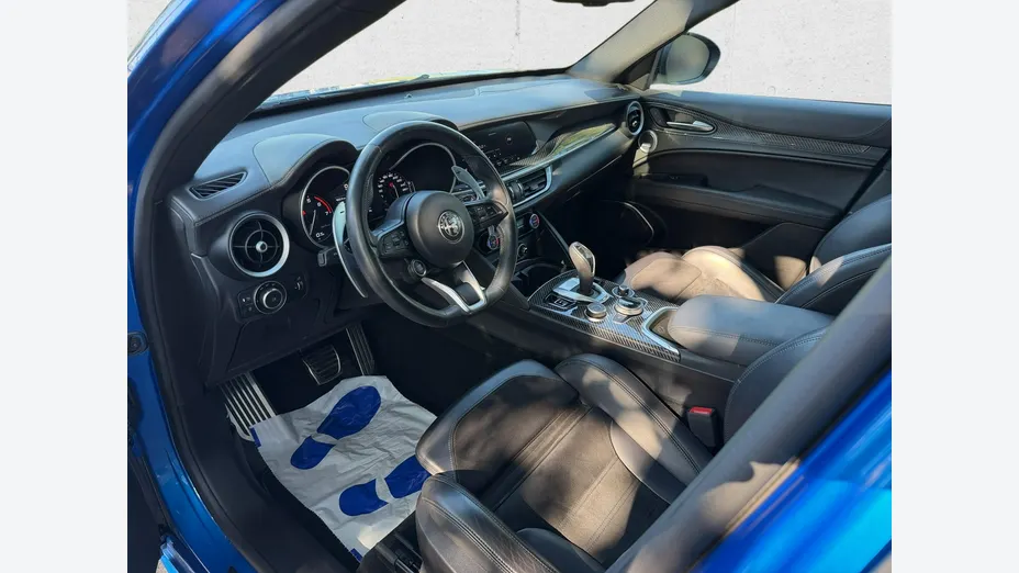 ALFA ROMEO Stelvio -