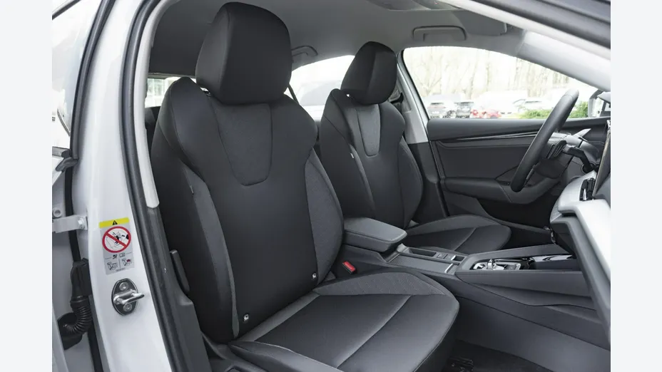 SKODA Octavia -
