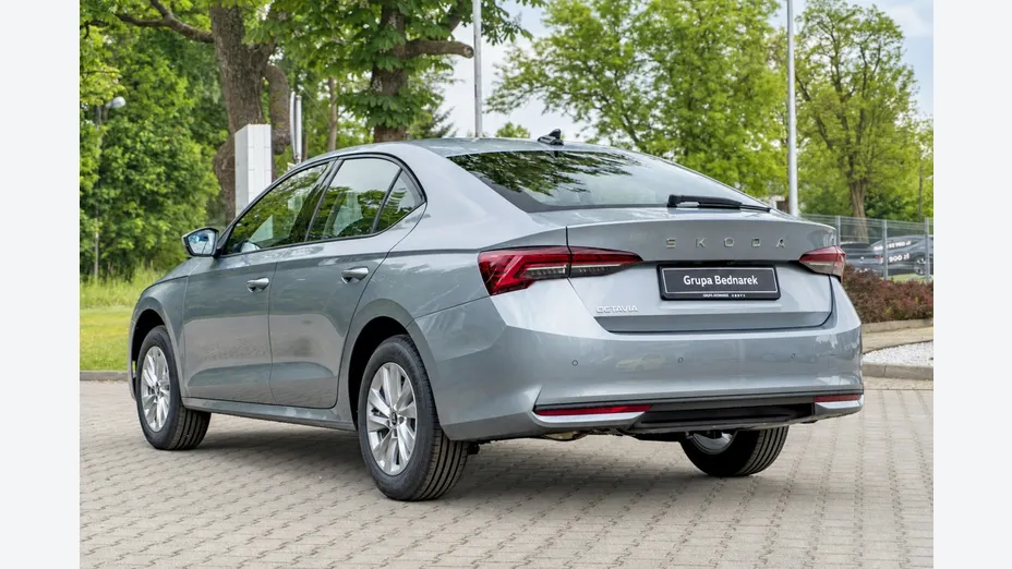 SKODA Octavia -