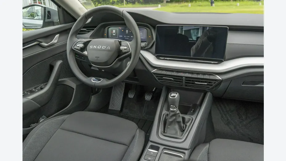 SKODA Octavia -