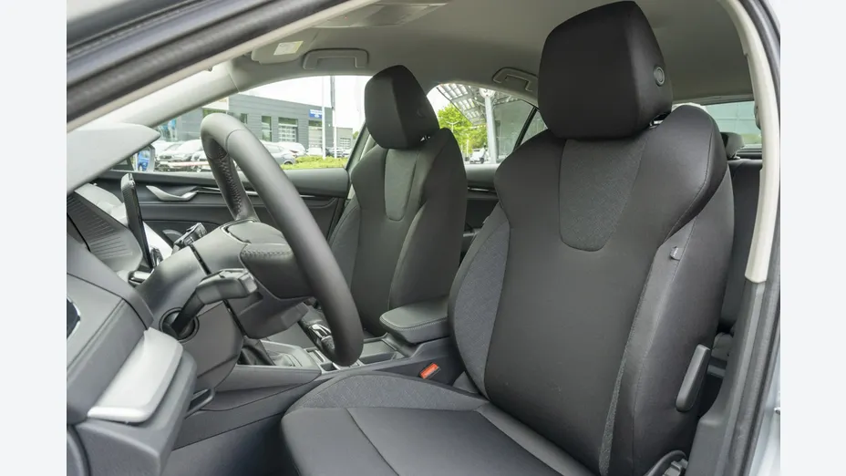 SKODA Octavia -