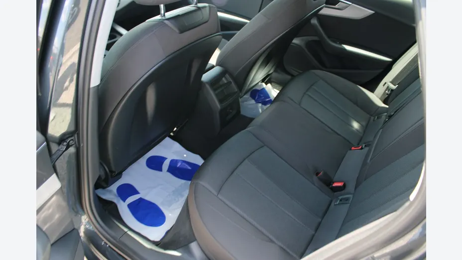 AUDI A4 -