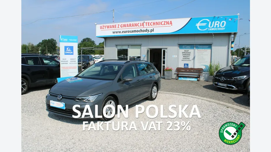 VOLKSWAGEN Golf -