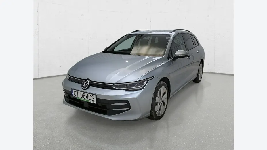 VOLKSWAGEN Golf -