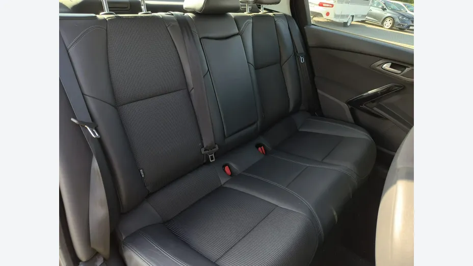 PEUGEOT 508 -