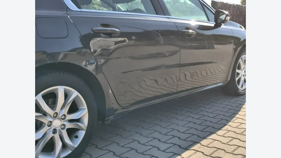 PEUGEOT 508 -