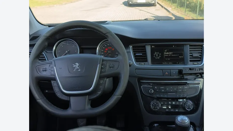 PEUGEOT 508 -
