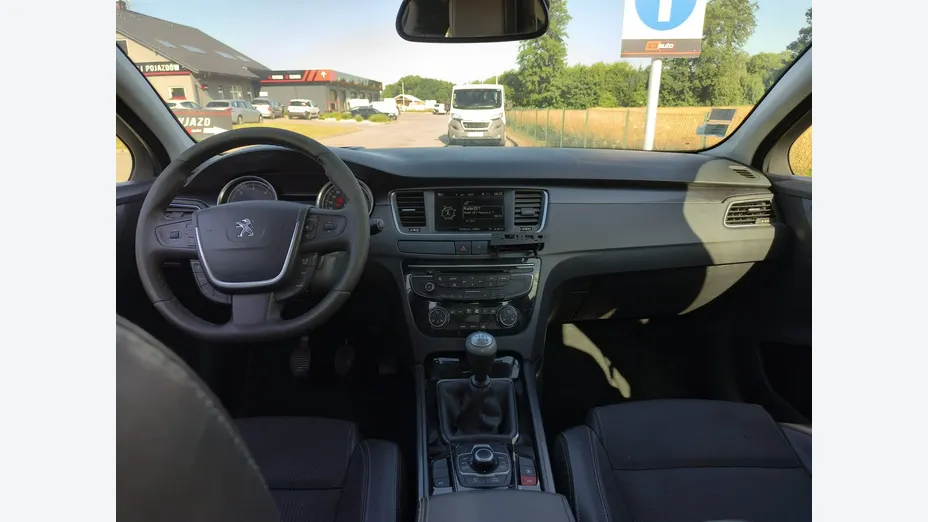 PEUGEOT 508 -