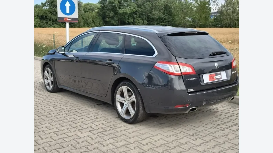 PEUGEOT 508 -
