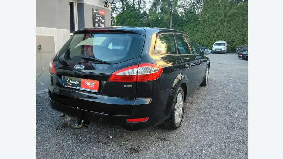 FORD Mondeo -