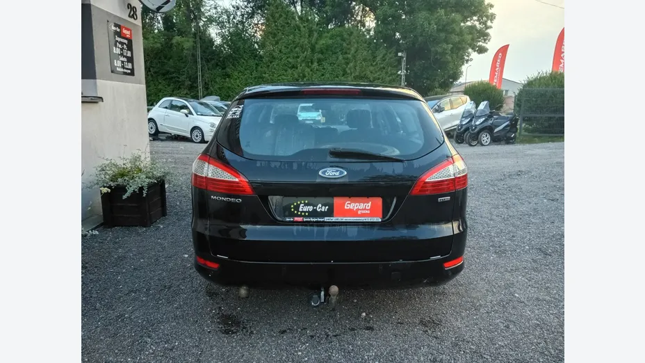 FORD Mondeo -