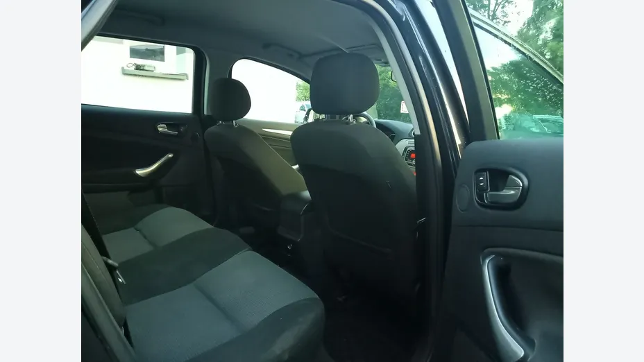 FORD Mondeo -
