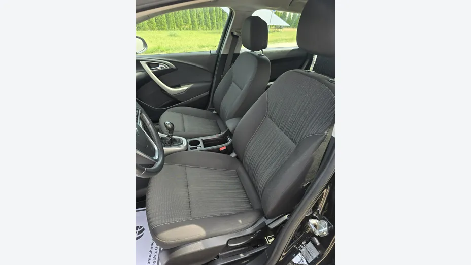 OPEL Astra -