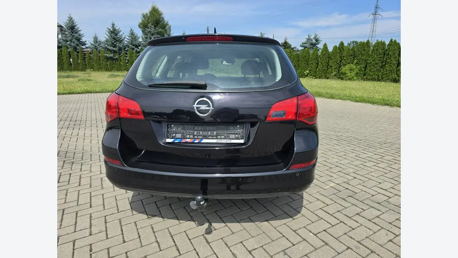 OPEL Astra -