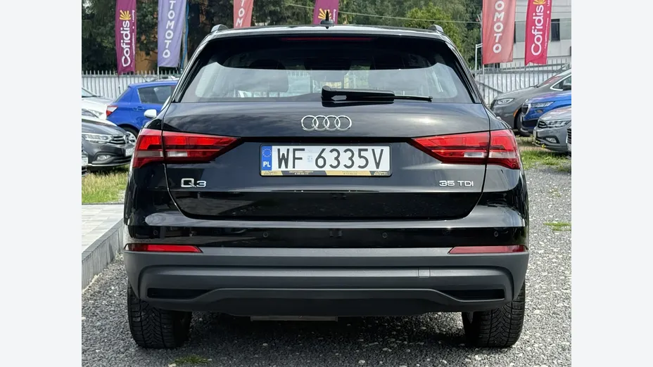 AUDI Q3 -