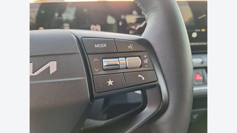 KIA K4 -