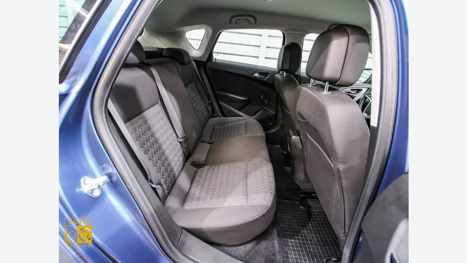 OPEL Astra -