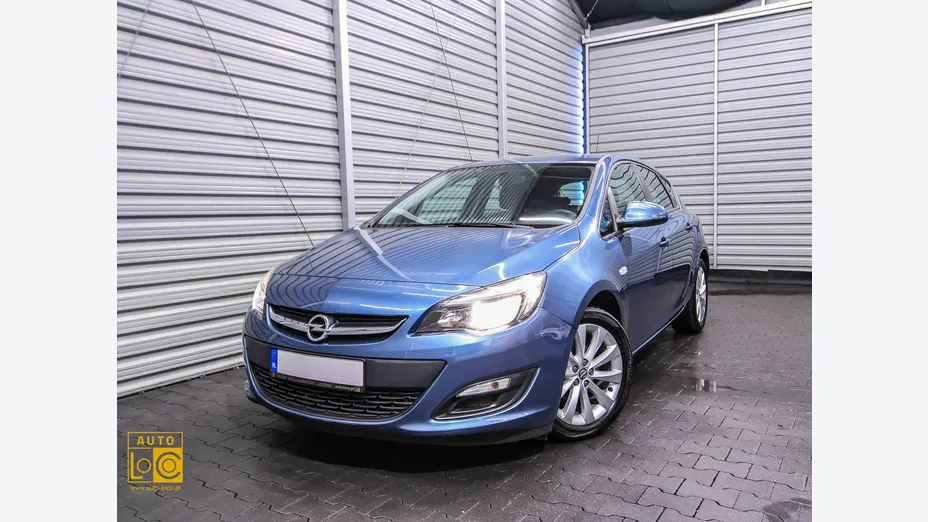 OPEL Astra -