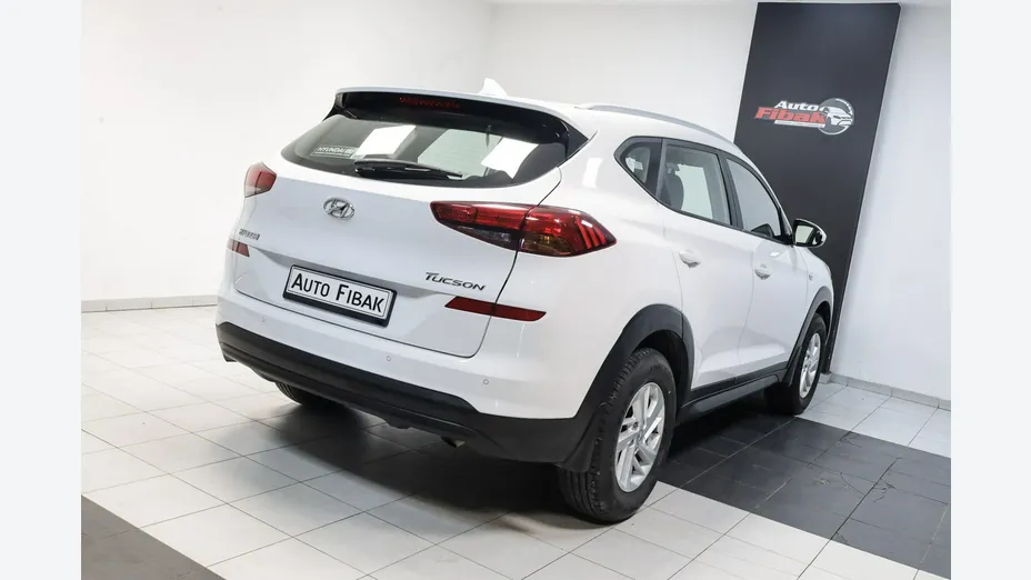 HYUNDAI Tucson -