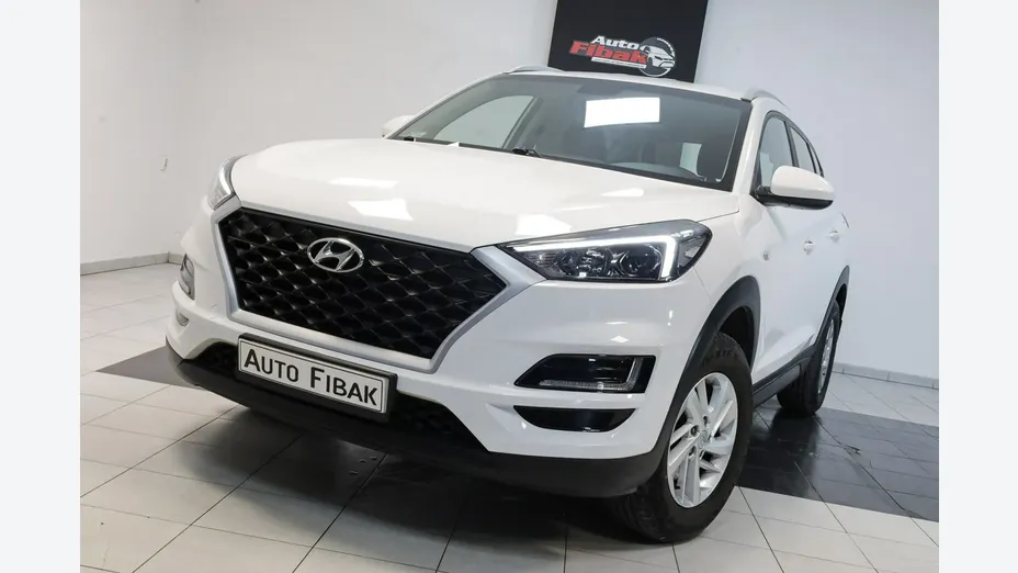 HYUNDAI Tucson -