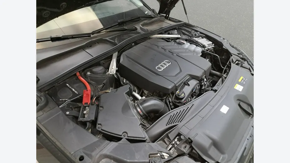 AUDI A4 -