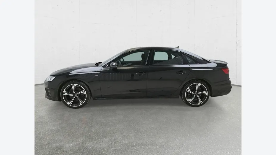AUDI A4 -