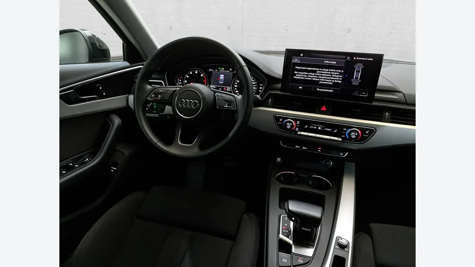 AUDI A4 -